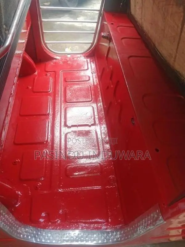 Bajaj RE Three Wheeler 2013