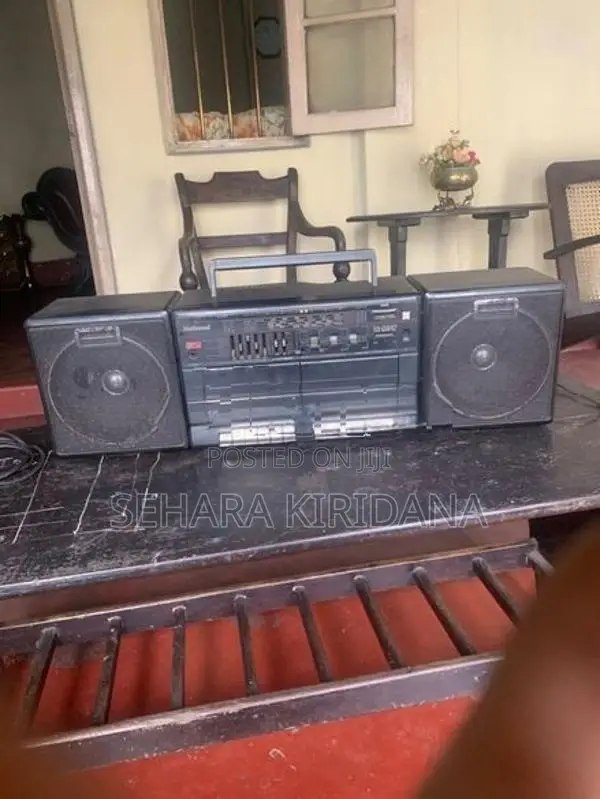 Cassette Radio