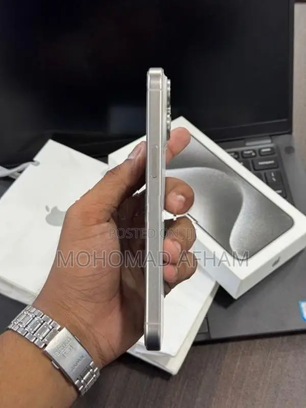 Apple iPhone 15 Pro Max (Used)