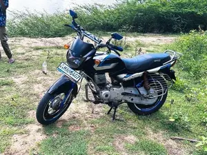 Bajaj CT100 2006