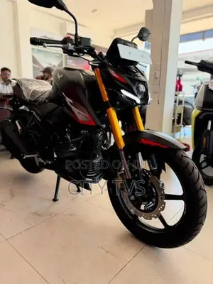 TVS Apache RTR 160 BLACK 2026