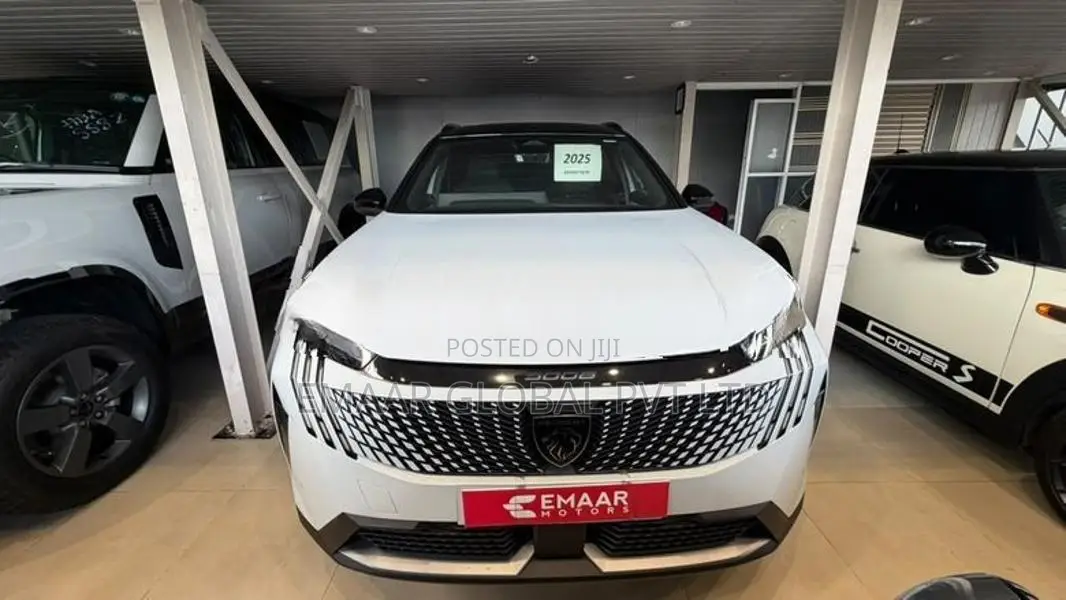 Peugeot 5008 fully loaded 2025