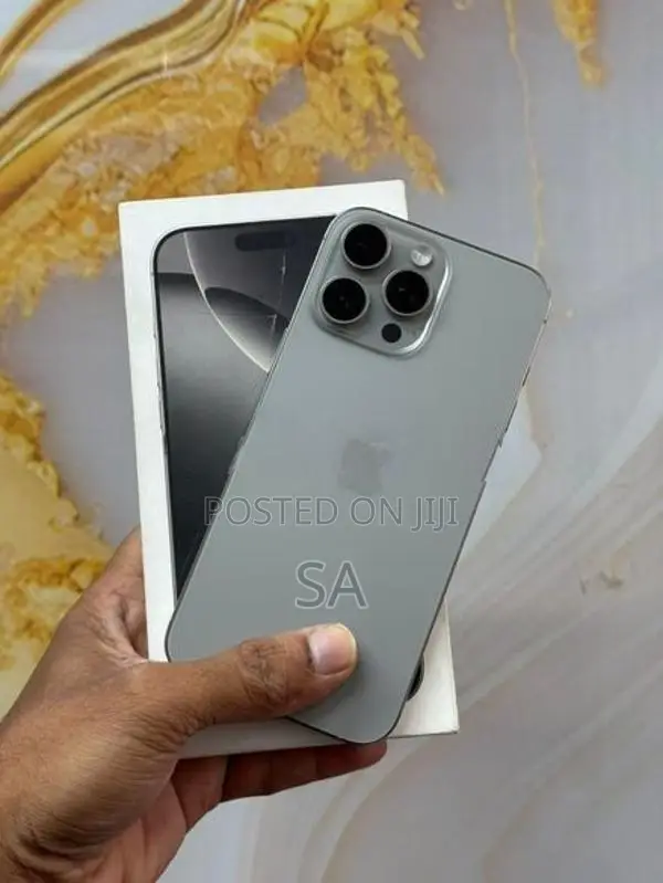Apple iPhone 16 Pro Max (Used)