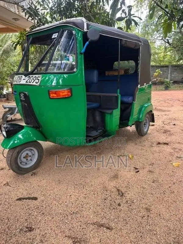 Bajaj RE 2006