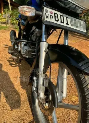 Bajaj Discover 125 2015
