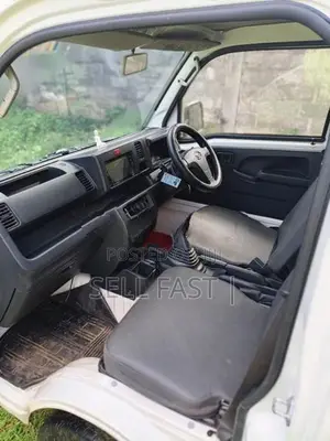 Daihatsu Hijet 2016