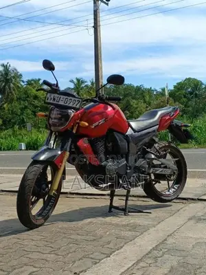 Yamaha FZ 2014