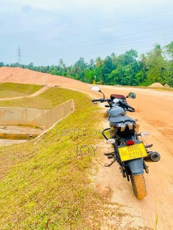 Bajaj Pulsar 150 2018