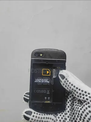 BlackBerry Q10 16 GB Black