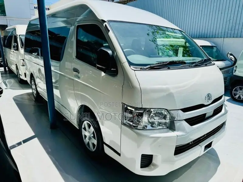 Toyota GDH 223B 14 Seater B/New 2026