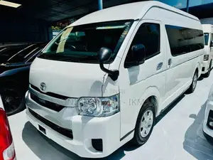 Toyota GDH 223B 14 Seater B/New 2026