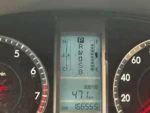Toyota Premio 2011