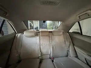 Toyota Premio 2011