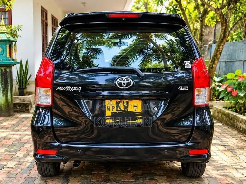 Toyota Avanza G 2013