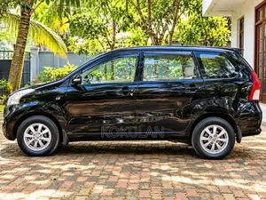 Toyota Avanza G 2013