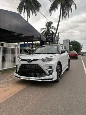 Toyota Raize Hybrid Bsm 2026