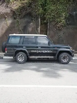 Toyota Land Cruiser Prado 1991