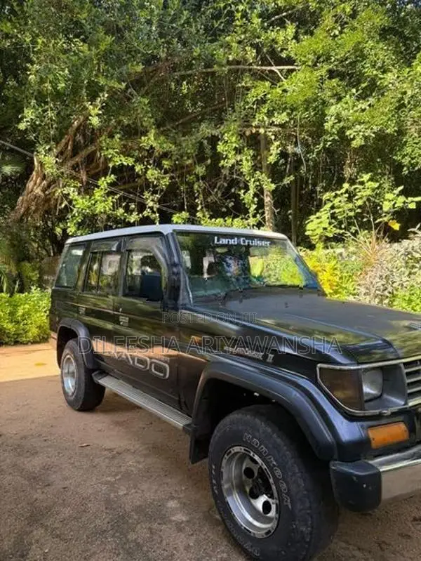 Toyota Land Cruiser Prado 1991