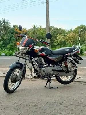 Bajaj CT100 2021