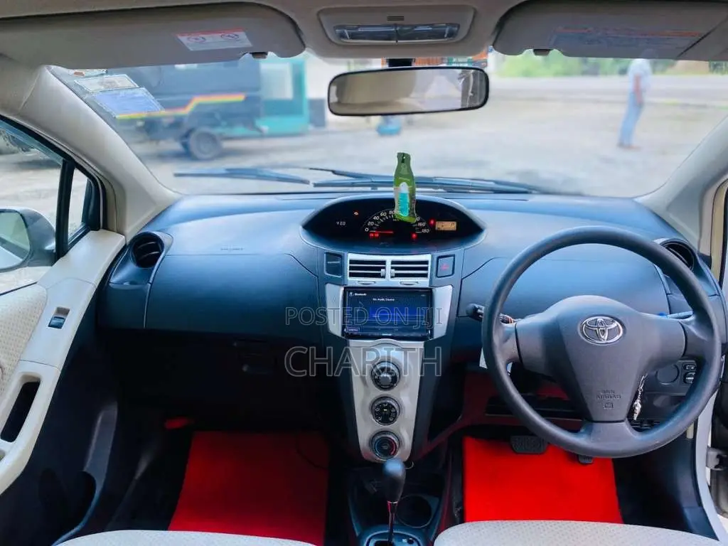 Toyota Vitz KSP90 2010 Car (Used)