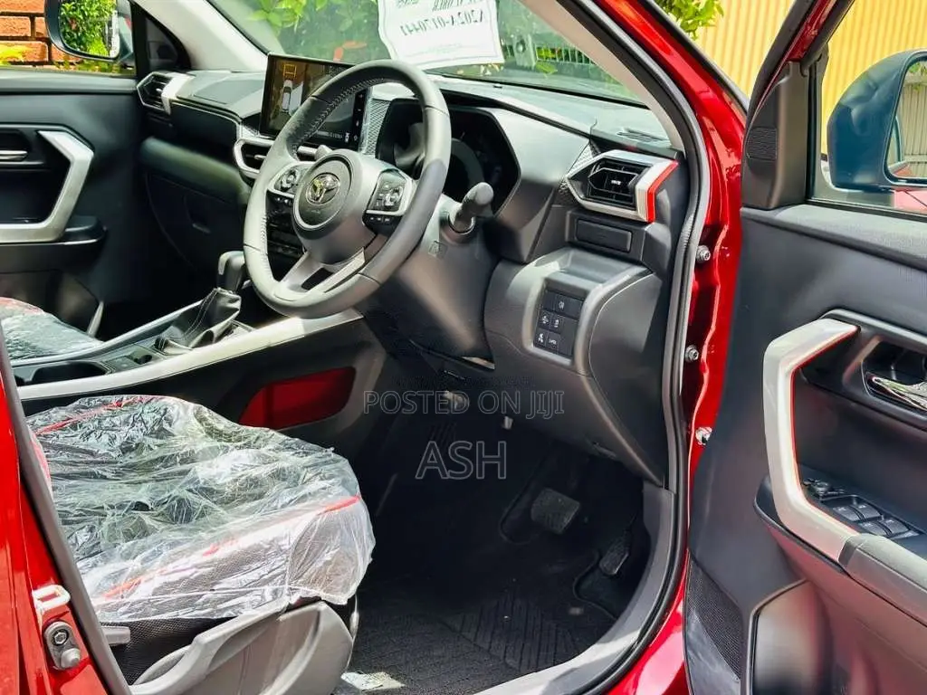 Toyota Raize Z Hybrid BSM 2026 SUV Brand New