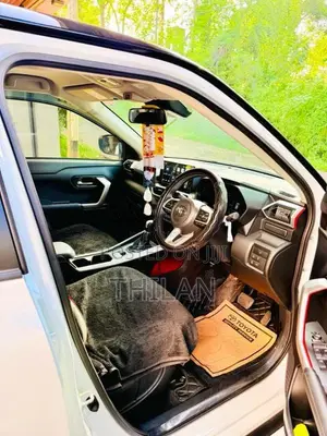 Toyota Raize Z Hybrid BSM 2025 SUV (Used)