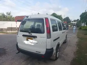 Toyota TownAce 2002 Van (Used)