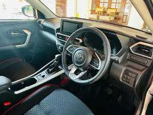 Toyota Raize Hybrid Z 2024 SUV Unregistered (Recondition)