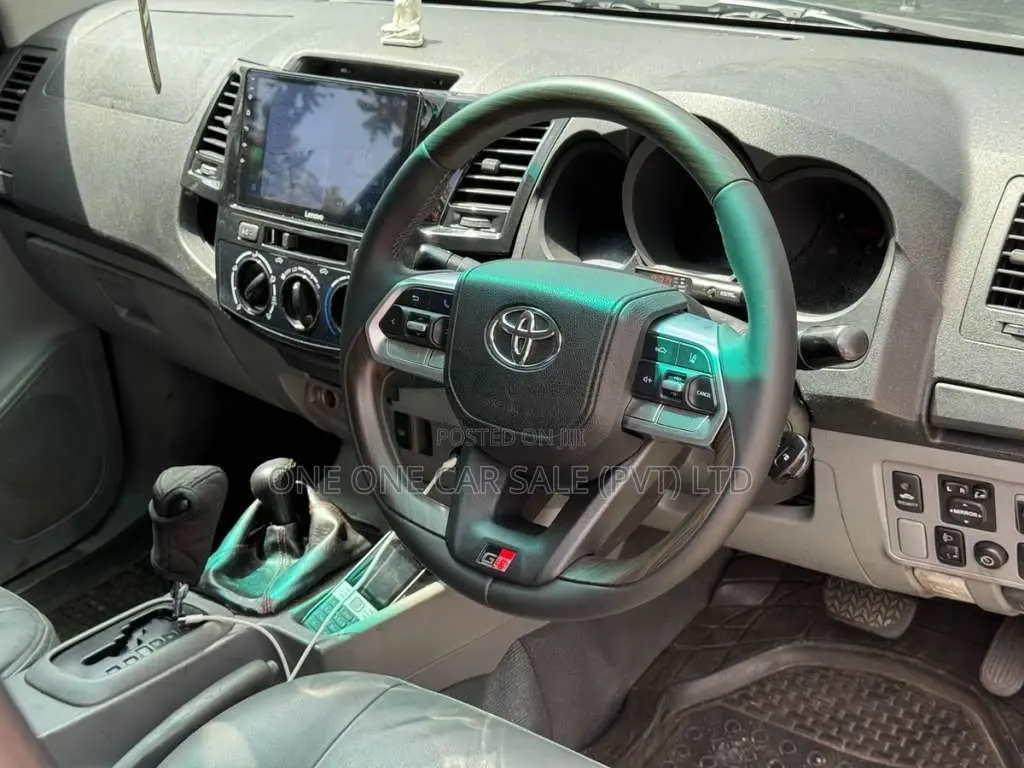 Toyota Hilux Revo Rocco GR Sport 2007 Pickup (Used)
