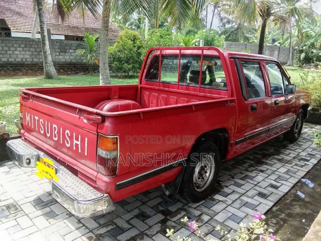 Mitsubishi L200 1992 Pickup (Used)
