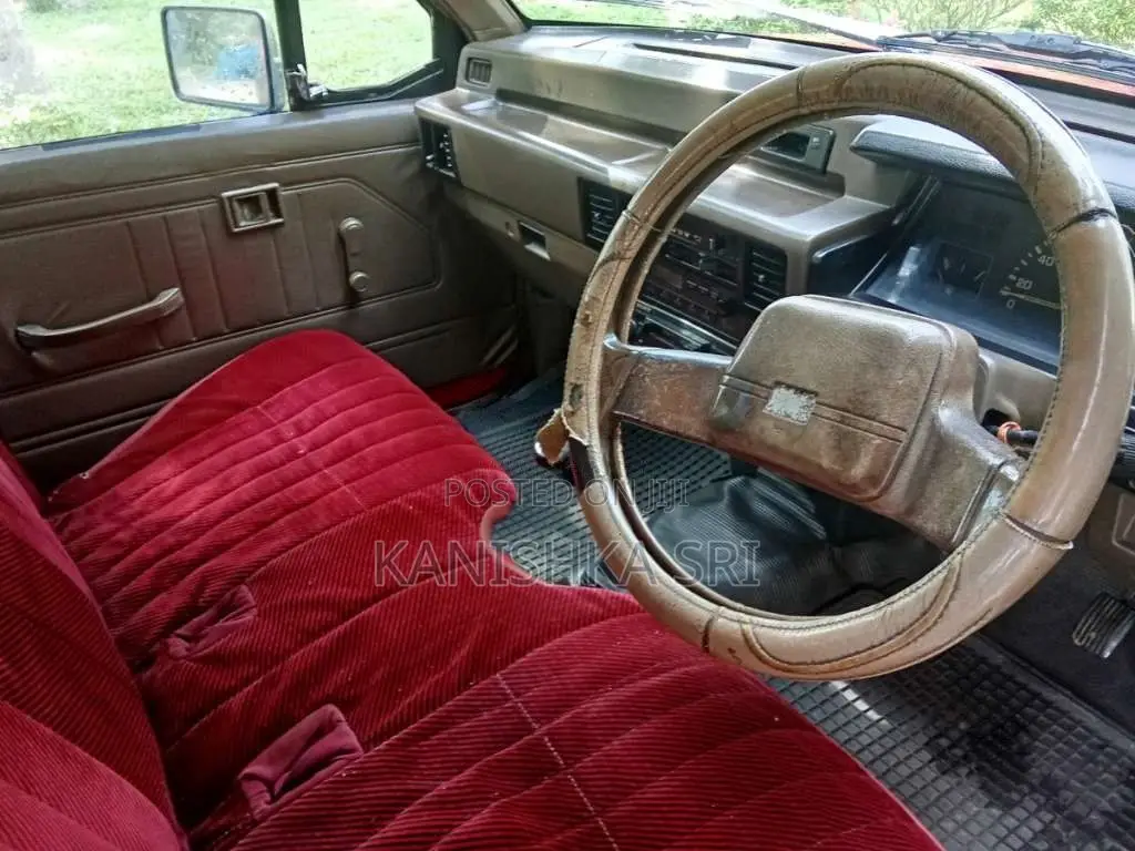 Mitsubishi L200 1992 Pickup (Used)