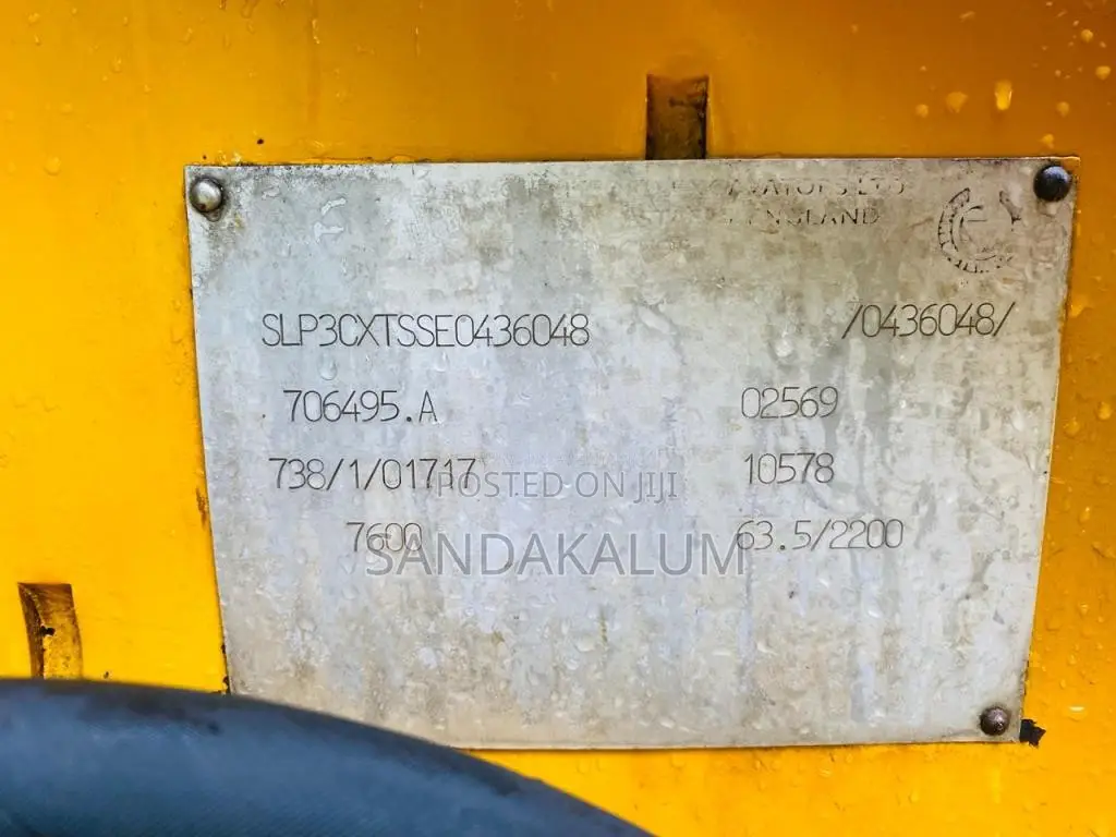 JCB Project 8 1995 Heavy-Duty (Used)