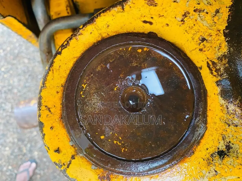 JCB Project 8 1995 Heavy-Duty (Used)