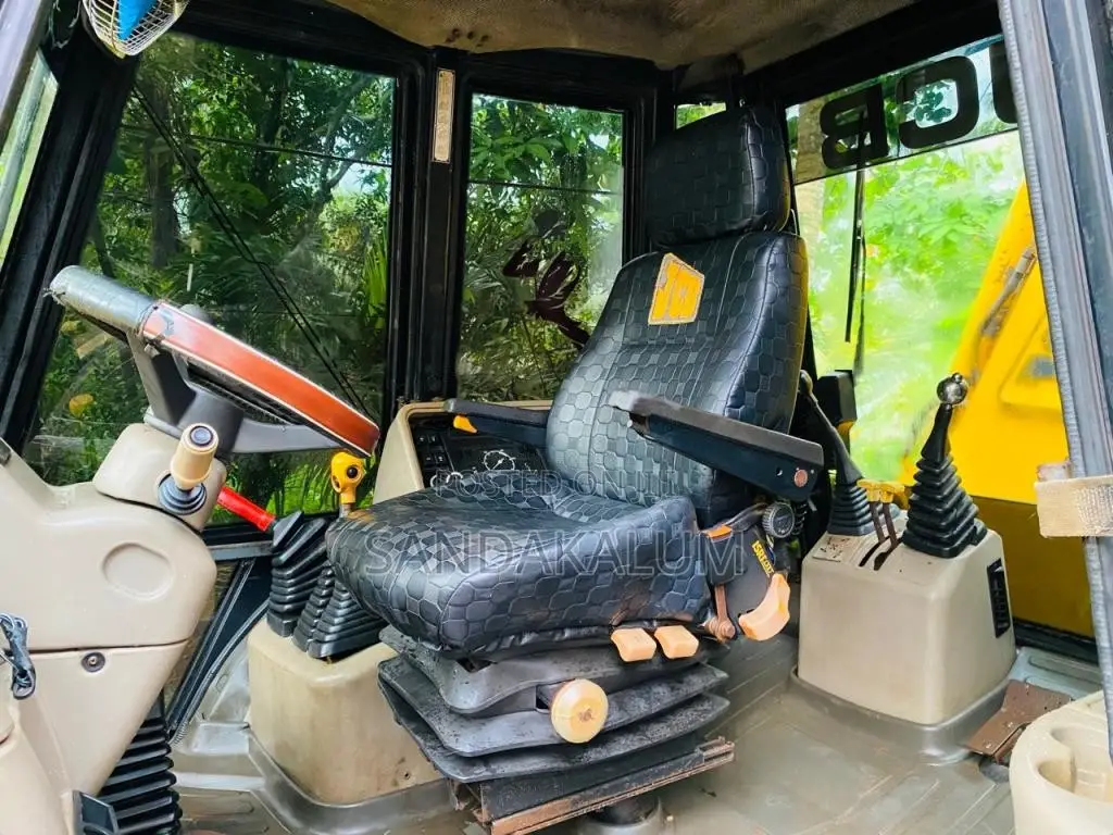 JCB Project 8 1995 Heavy-Duty (Used)