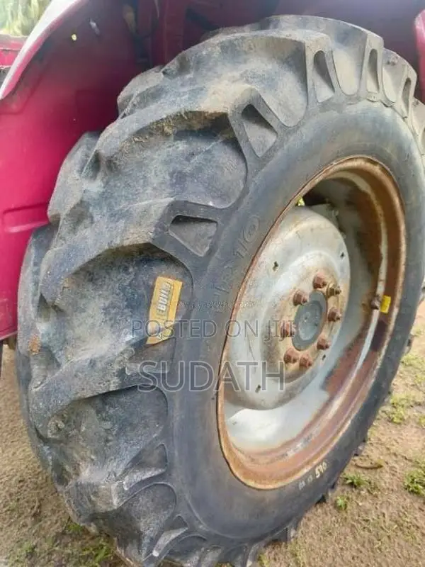 Mahindra 445DI 2002 Tractor (Used)
