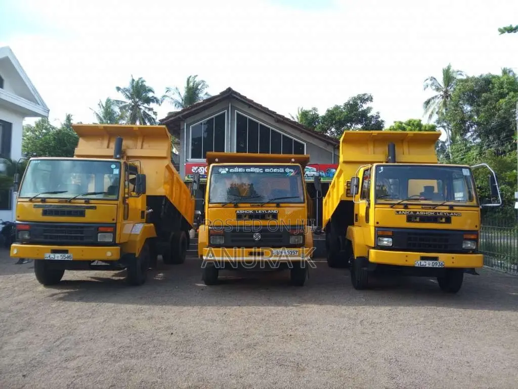 Ashok-Leyland Comet 2012 Heavy-Duty (Used)