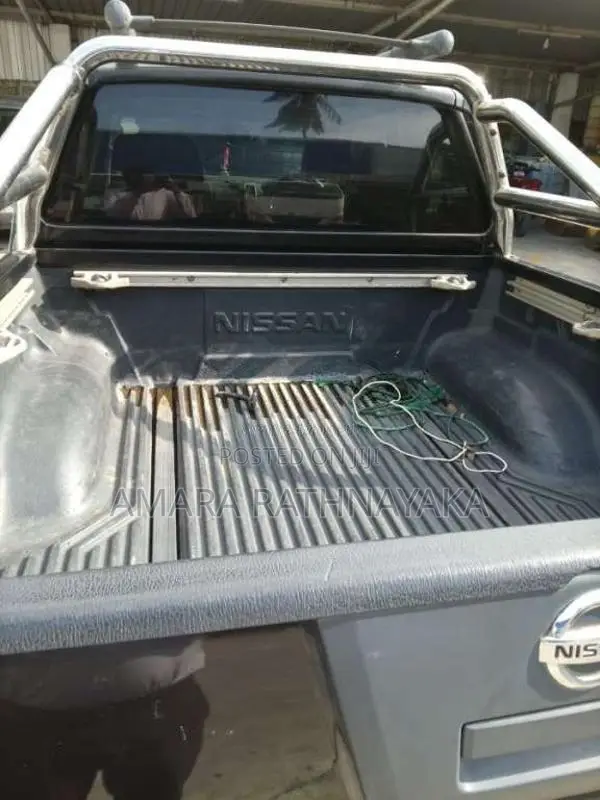 Nissan Navara Aventura 2008 Pickup (Used)