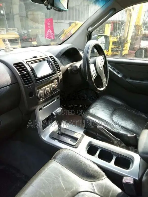 Nissan Navara Aventura 2008 Pickup (Used)