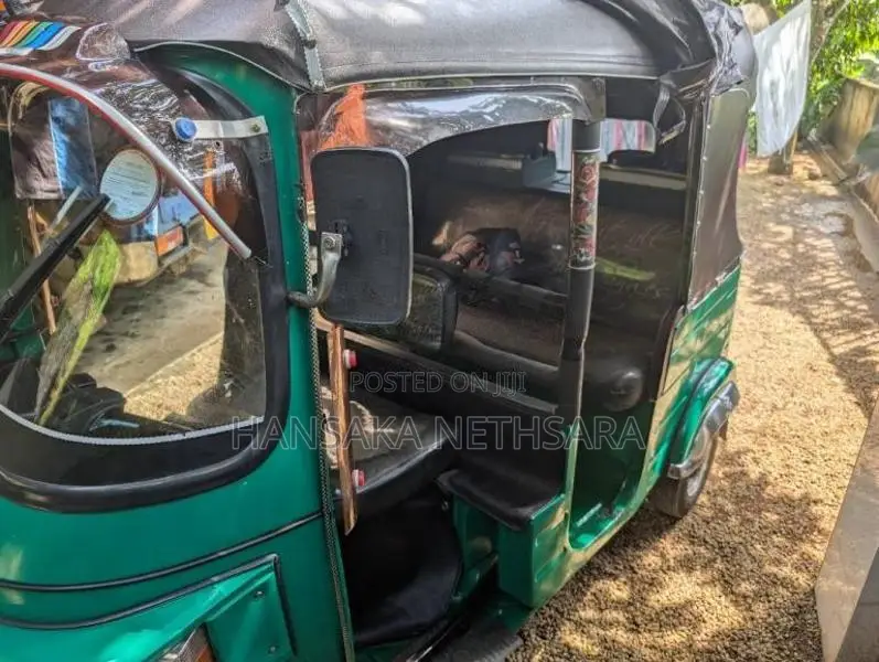 Bajaj RE 2011 Three Wheel (Used)