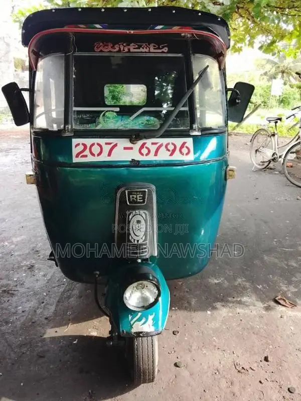 Bajaj Re 1999 Three Wheel (Used)