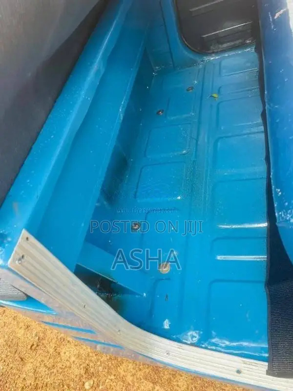 Bajaj 2 Stroke 2005 Three Wheel (Used)