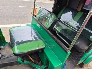 Bajaj 4 Stroke 2011 Three Wheel (Used)