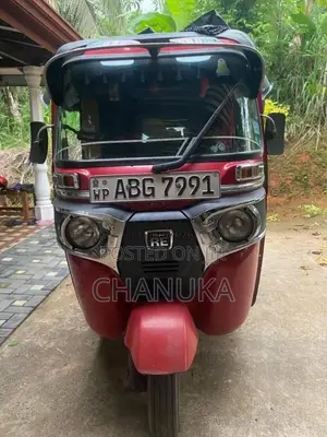 Bajaj 4 stroke 2017 Three Wheel (Used)