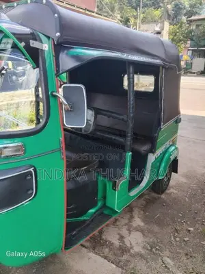 Bajaj 4 stroke 2018 Three Wheel (Used)