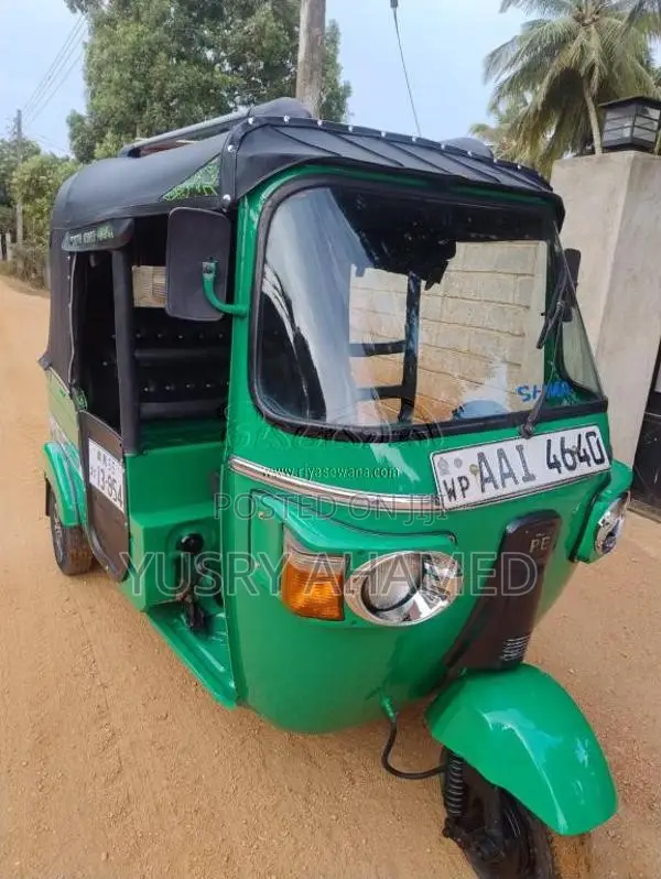 Bajaj RE 4 Stroke 2013 Three Wheel (Used)