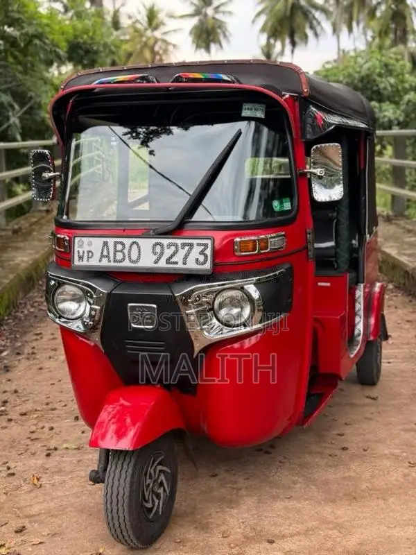 Bajaj RE 2017 Three Wheel (Used)