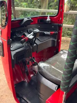 Bajaj RE 2017 Three Wheel (Used)