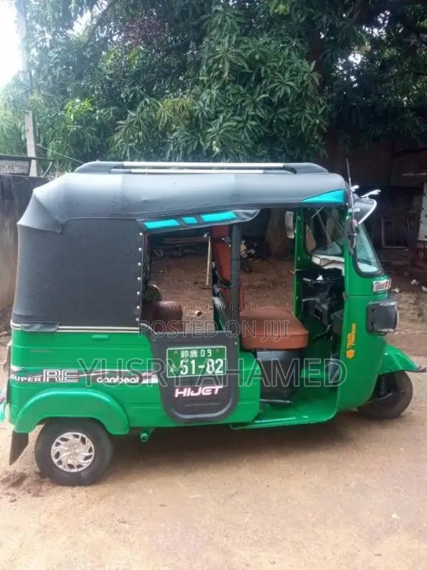 Bajaj RE 4 Stroke 2017 Three Wheel (Used)