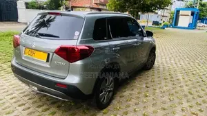 Suzuki Vitara 2019 SUV (Used)