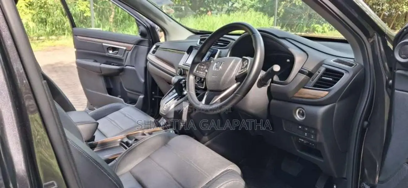 Honda CRV Japan Masterpiece 2018 SUV (Used)